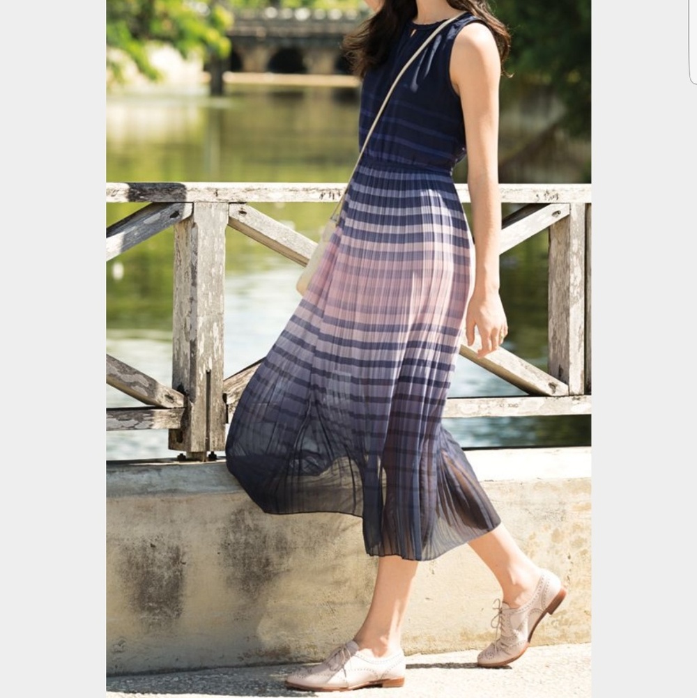 Striped pleated Dress